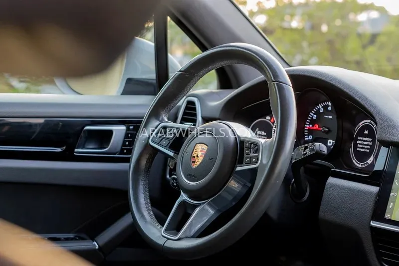 Porsche Cayenne 2019 for Sale in Dubai Image-13