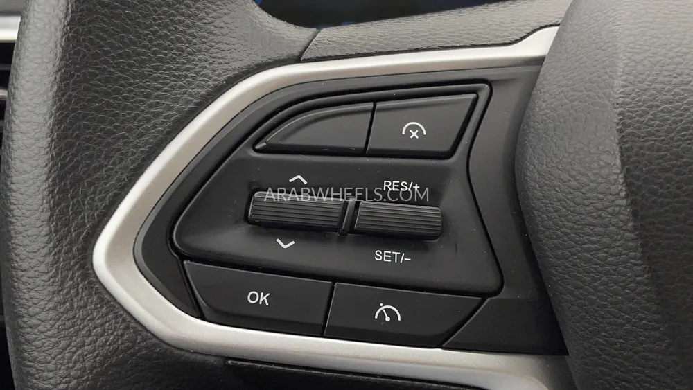 Chevrolet Captiva 2024 for Sale in Dubai Image-20