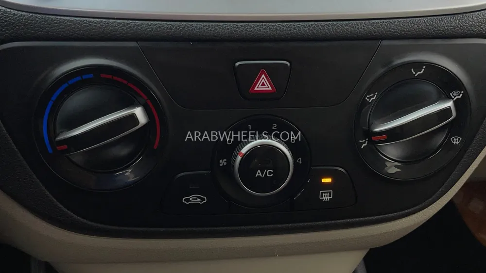 Hyundai Accent 2022 for Sale in Dubai Image-33