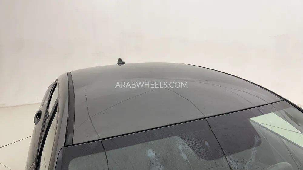 Hyundai Elantra 2023 for Sale in Dubai Image-11