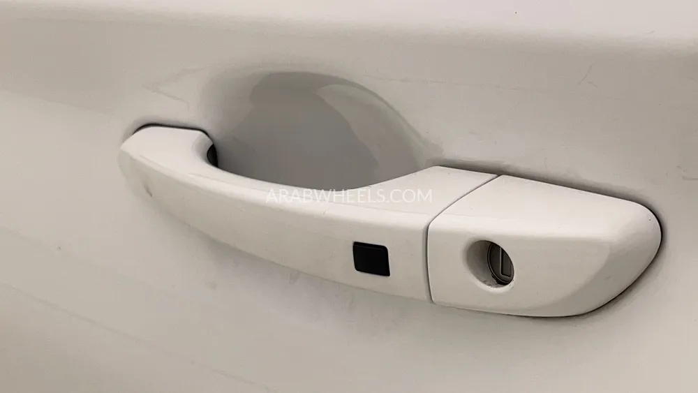 Hyundai Kona 2022 for Sale in Dubai Image-43