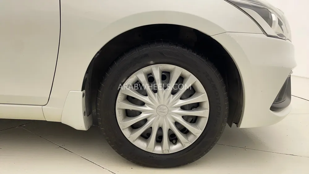 Suzuki Ciaz 2023 for Sale in Dubai Image-10