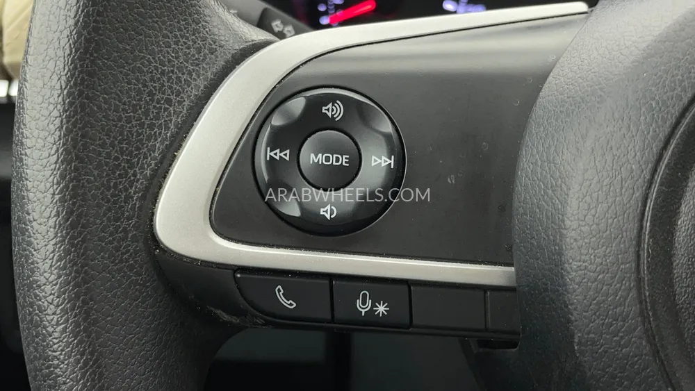 Toyota Yaris 2023 for Sale in Dubai Image-36