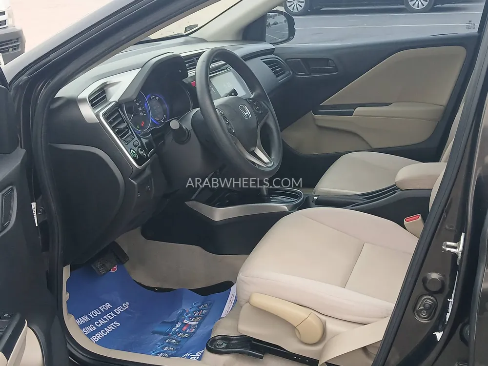 Honda City 2016 for Sale in Dubai Image-18