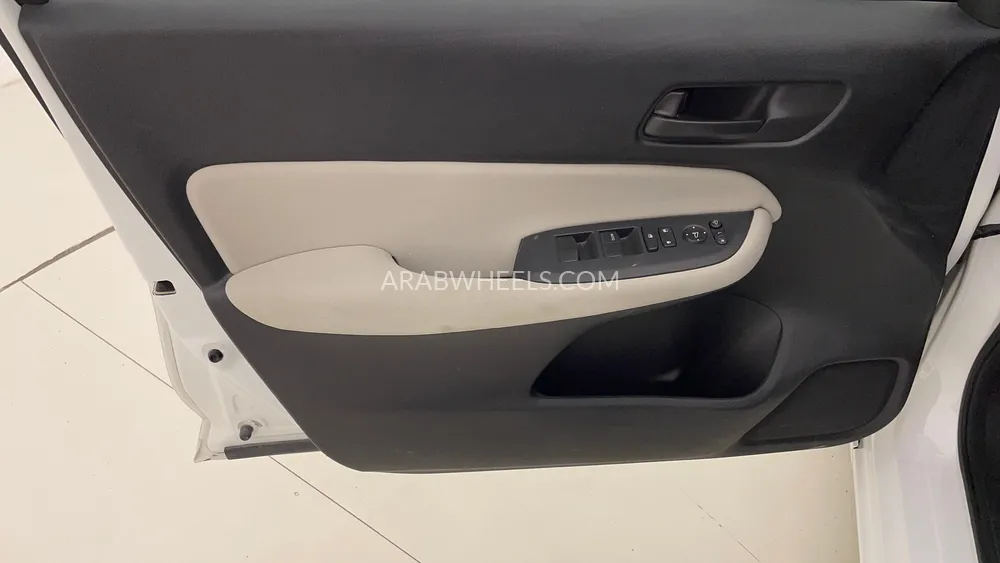 Honda City 2024 for Sale in Dubai Image-18