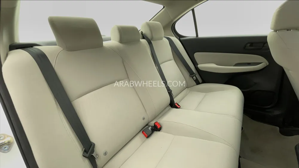 Honda City 2024 for Sale in Dubai Image-25