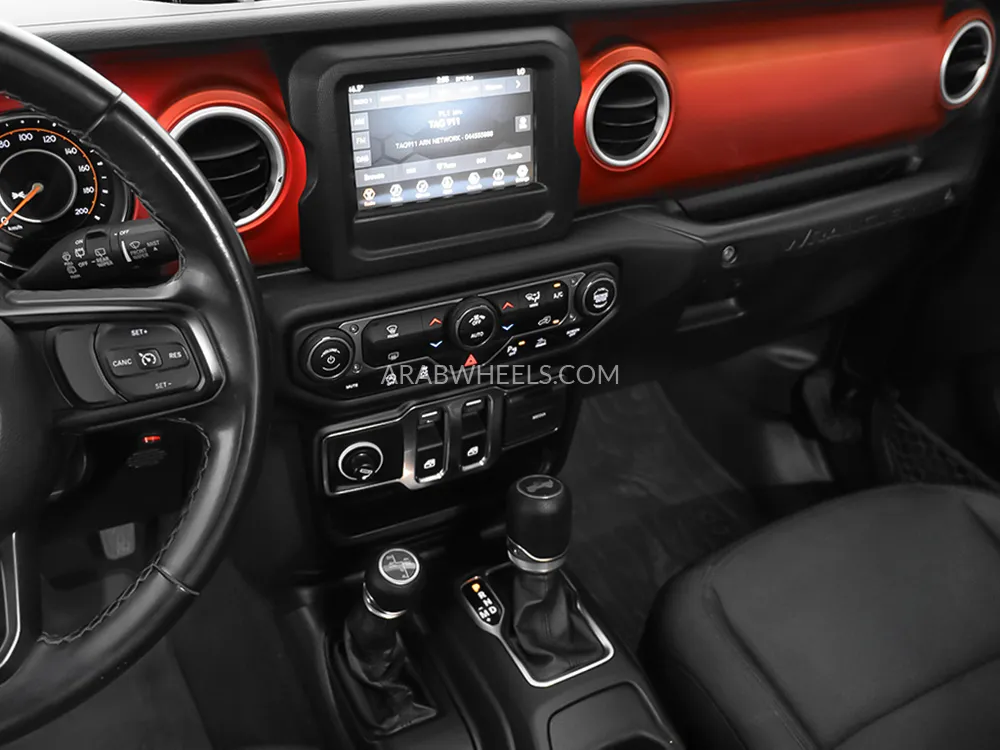 Jeep Wrangler 2021 for Sale in Dubai Image-9