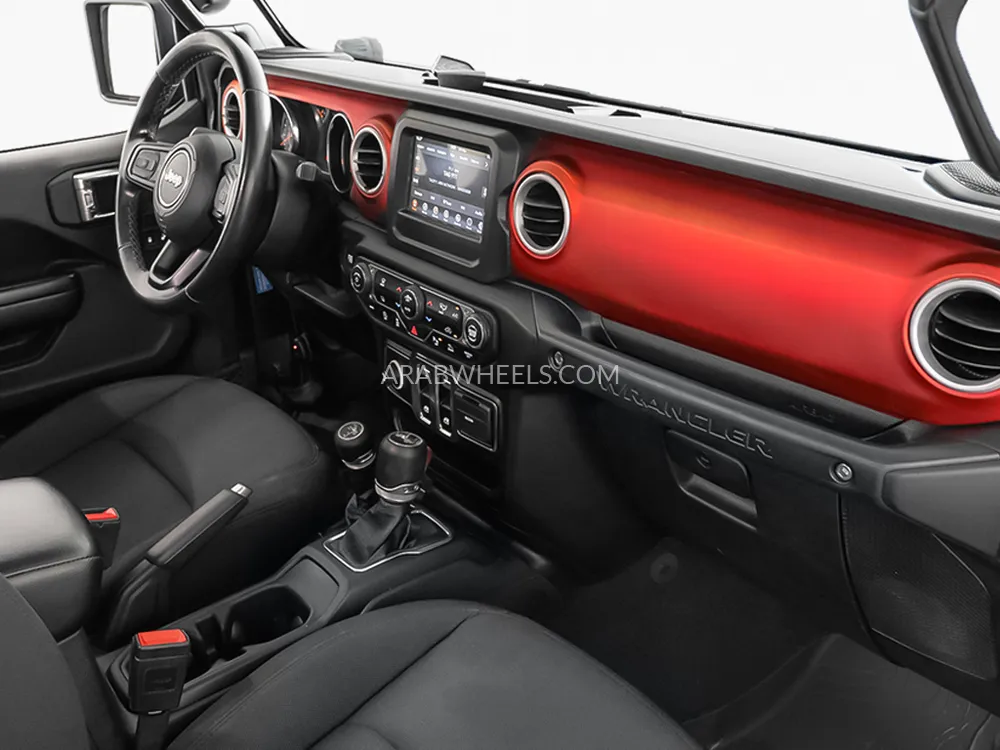Jeep Wrangler 2021 for Sale in Dubai Image-10