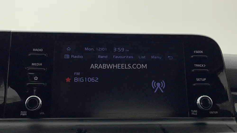 Kia Seltos 2024 for Sale in Dubai Image-30