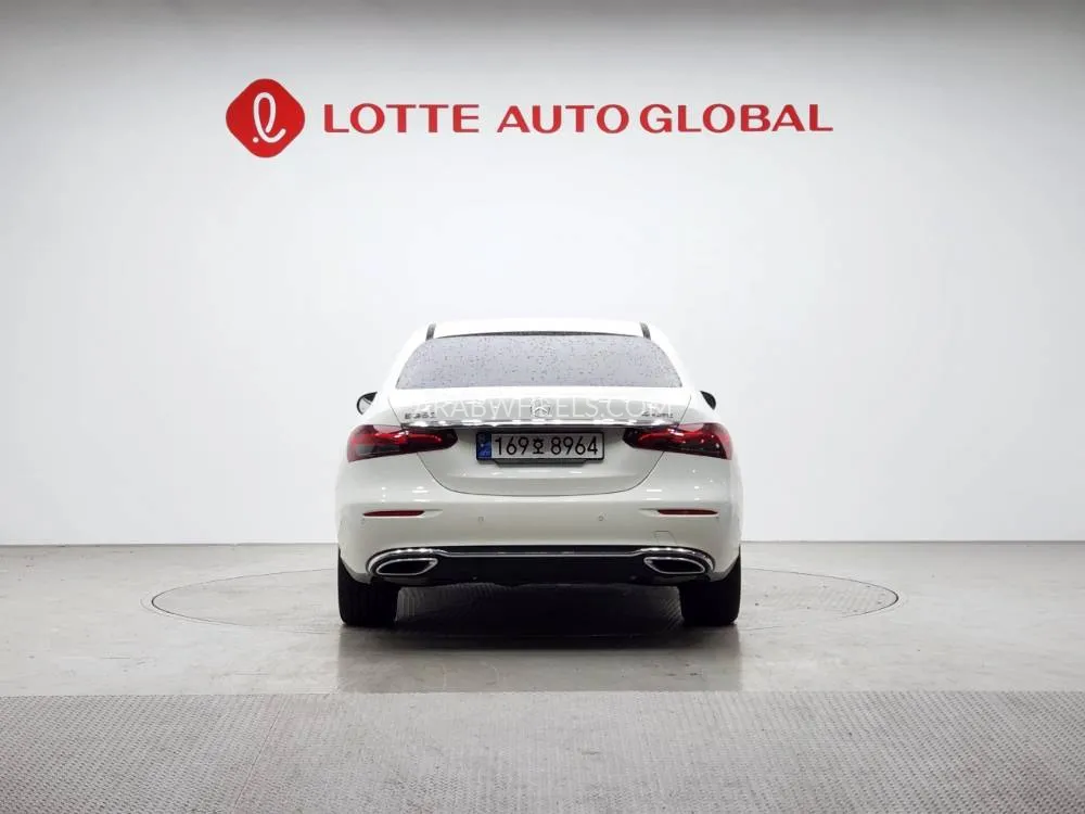 Mercedes Benz 250 2020 for Sale in Dubai Image-4