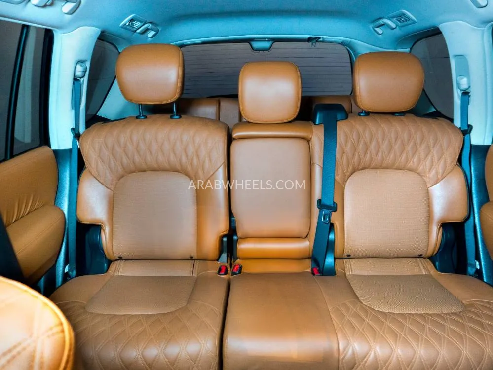 Nissan Patrol 2023 for Sale in Dubai Image-10
