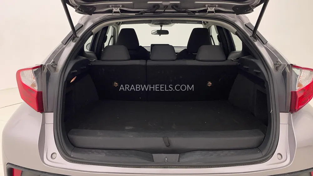 Toyota C-HR 2020 for Sale in Dubai Image-26