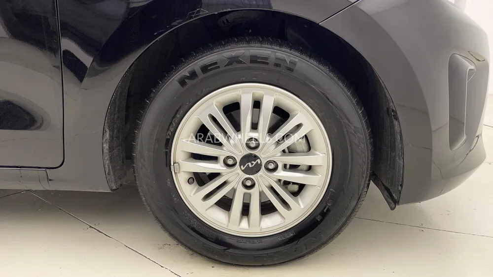 Kia Pegas 2024 for Sale in Dubai Image-10