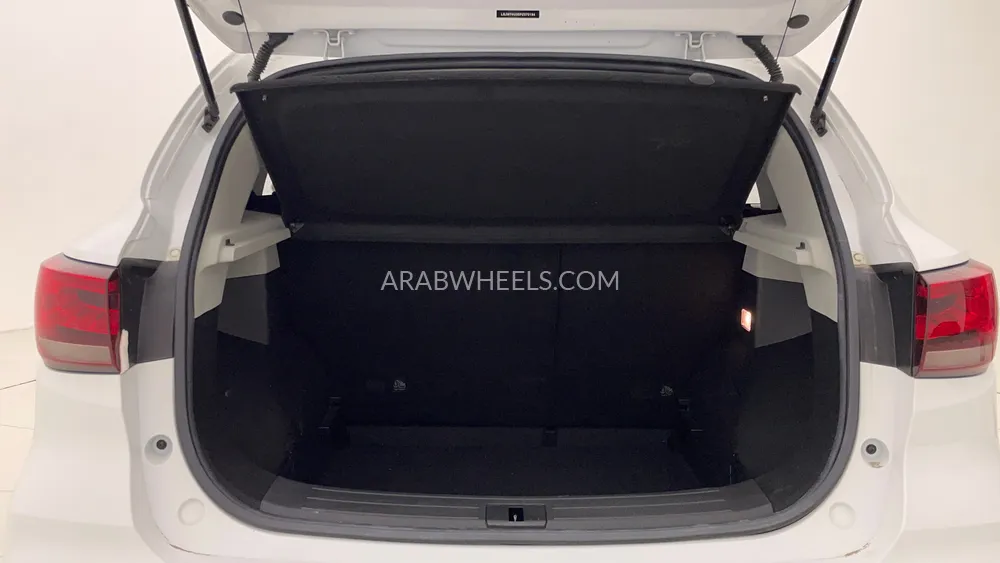 MG ZS 2023 for Sale in Dubai Image-27