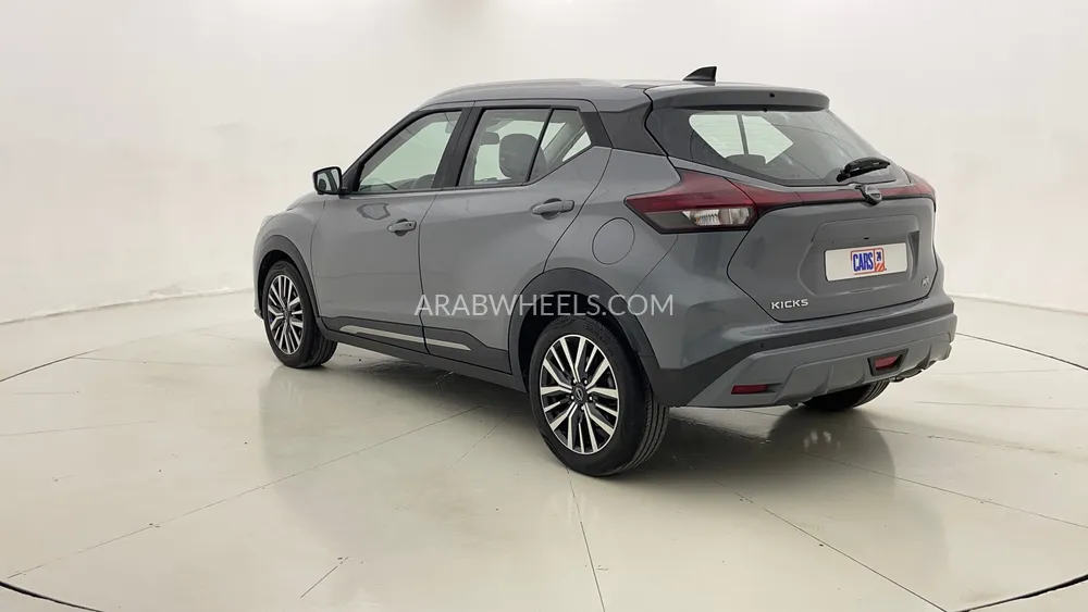 Nissan Kicks 2023 for Sale in Dubai Image-5