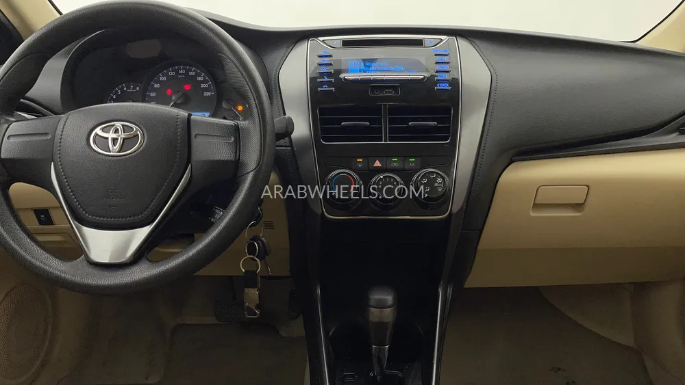 Toyota Yaris 2022 for Sale in Dubai Image-14