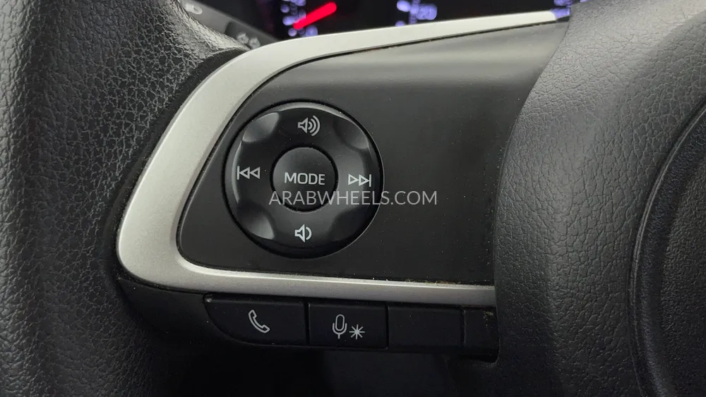 Toyota Yaris 2023 for Sale in Dubai Image-36