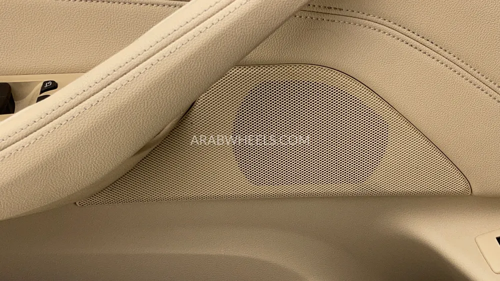 BMW 5 series 2018 for Sale in Dubai Image-23