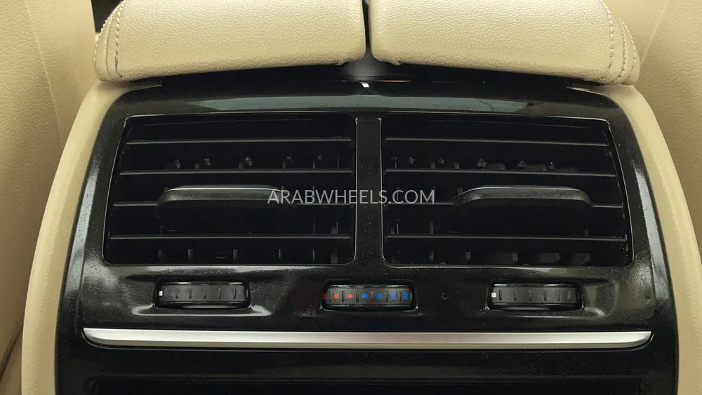 BMW 5 series 2018 for Sale in Dubai Image-25