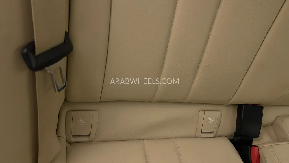 BMW 5 series 2018 for Sale in Dubai Image-42