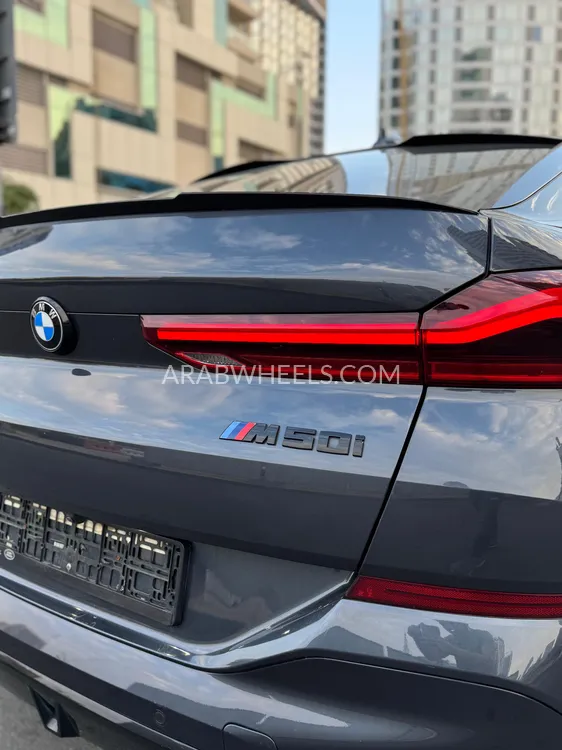 BMW X6 2022 for Sale in Dubai Image-11