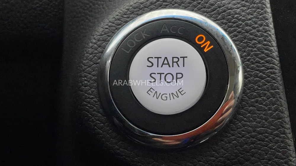 Infiniti QX70 2018 for Sale in Dubai Image-23