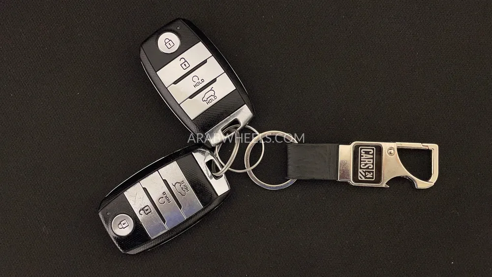 كيا سيلتوس 2023 for Sale in دبي Image-29