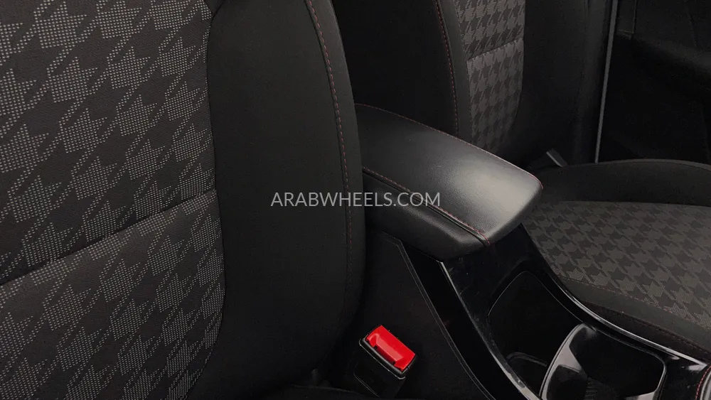 MG ZS 2022 for Sale in Dubai Image-37