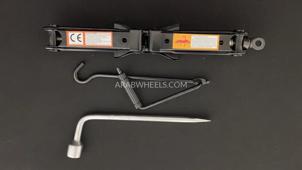 Nissan Kicks 2020 for Sale in Dubai Image-26