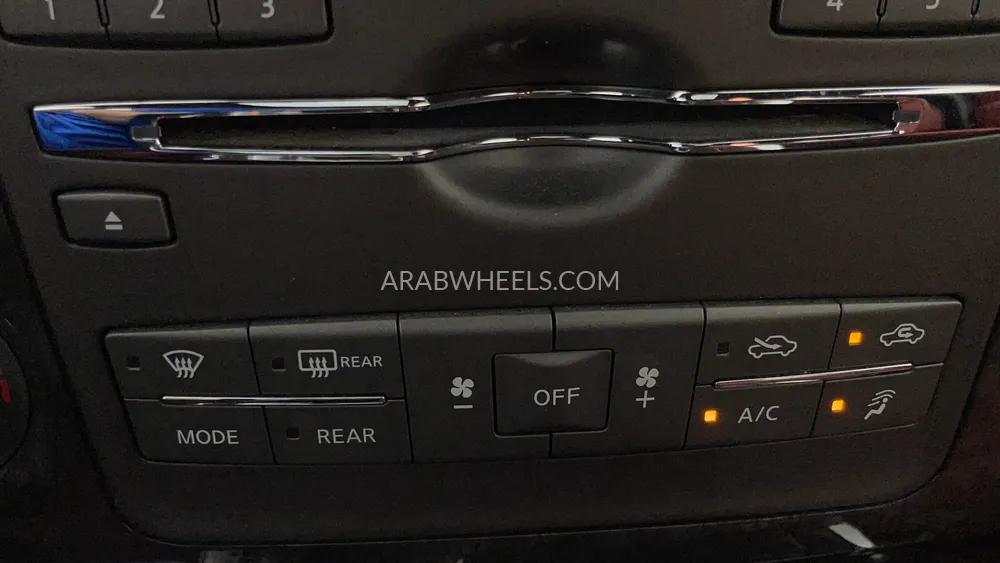 Nissan Patrol 2018 for Sale in Dubai Image-49