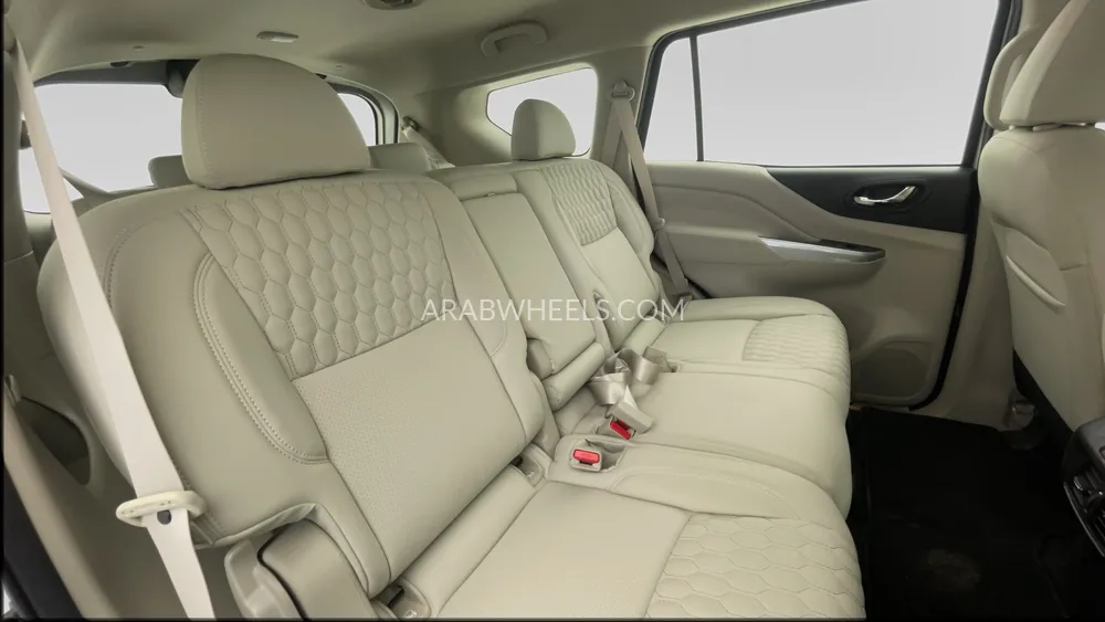 نيسان إكستيرا 2023 for Sale in دبي Image-26