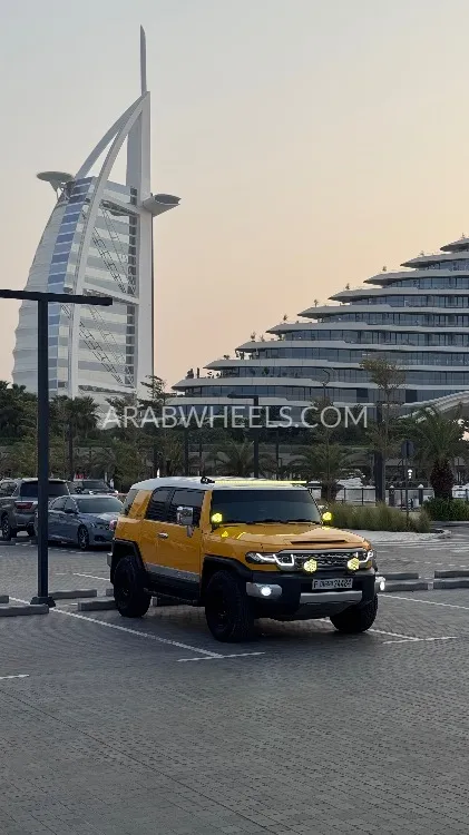 Toyota FJ Cruiser 2015 for Sale in Dubai Image-6