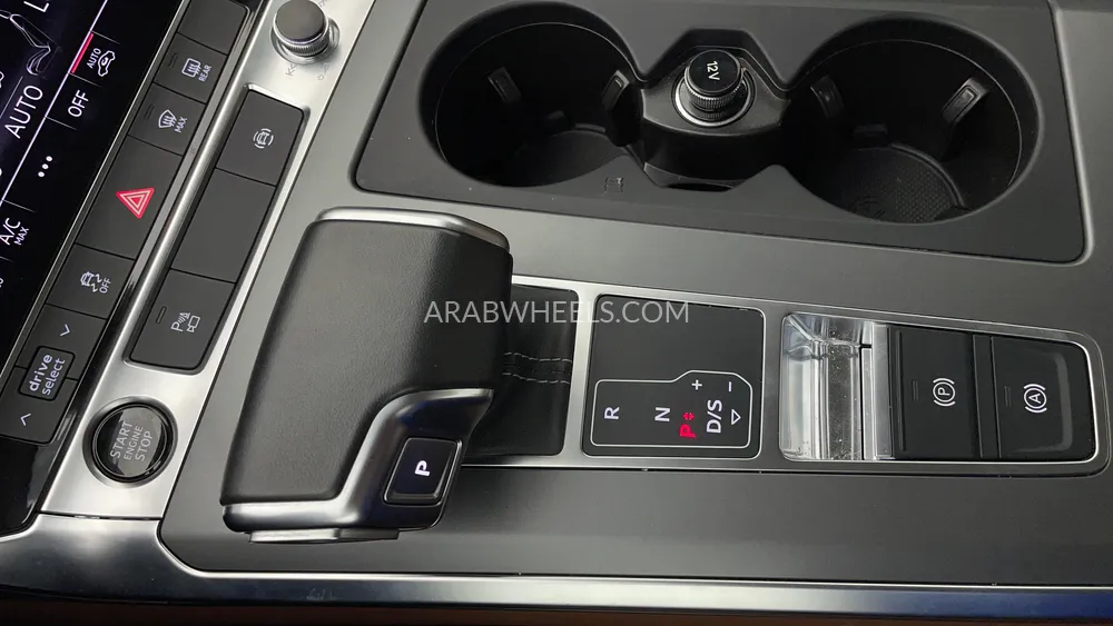 Audi A6 2024 for Sale in Dubai Image-18