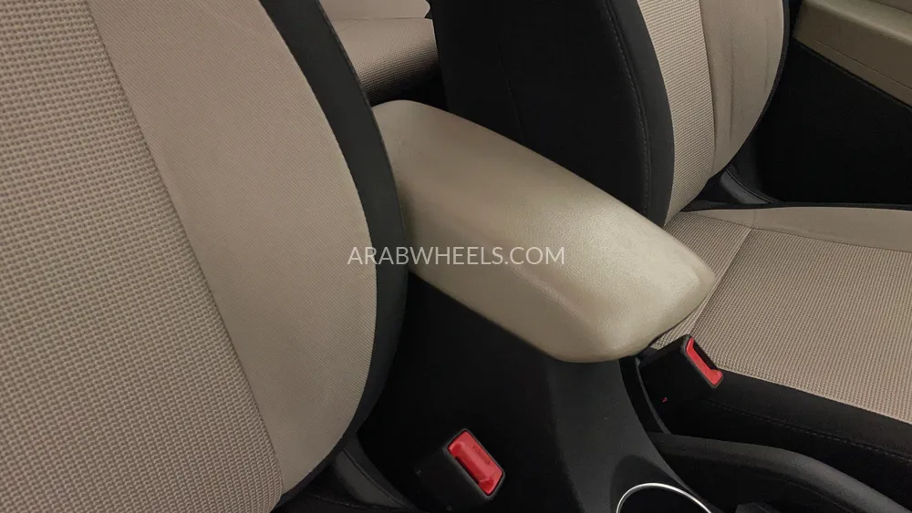 Hyundai Accent 2021 for Sale in Dubai Image-31