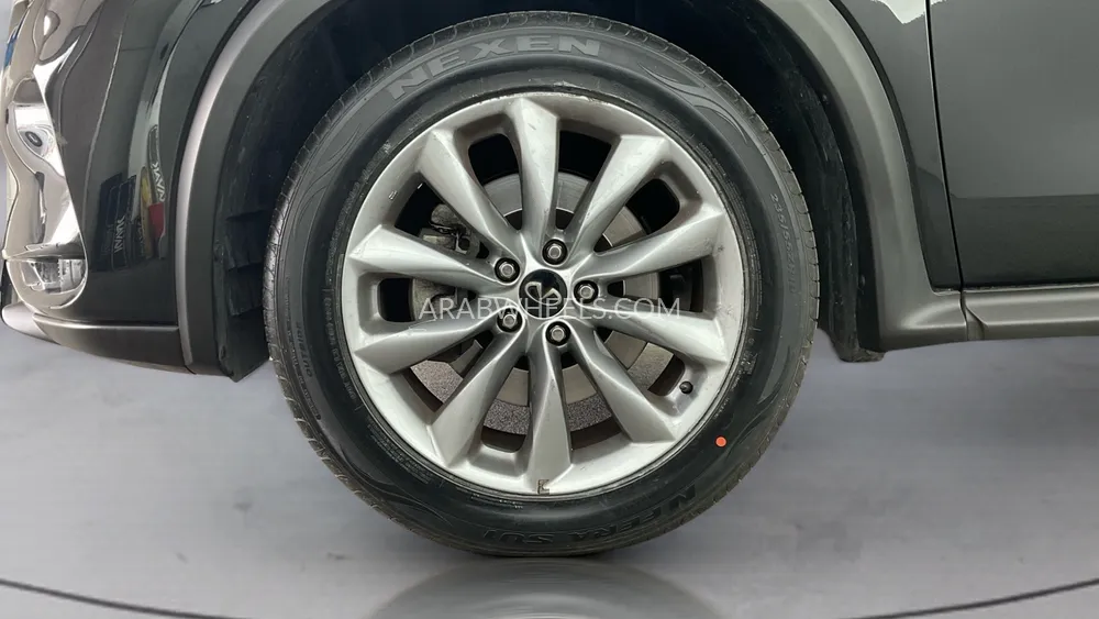 Infiniti QX50 2022 for Sale in Sharjah Image-9