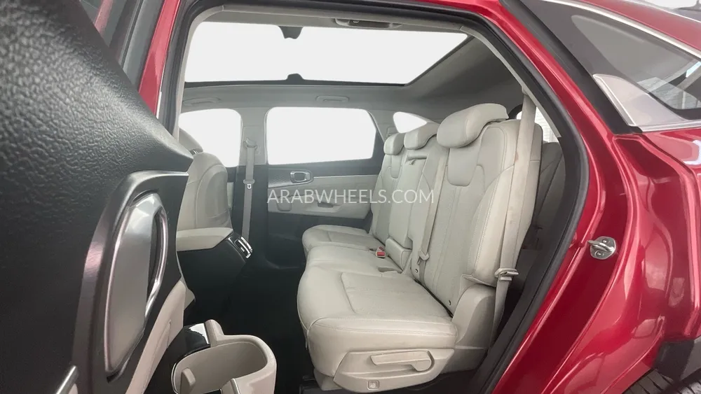 Kia Sorento 2022 for Sale in Sharjah Image-13