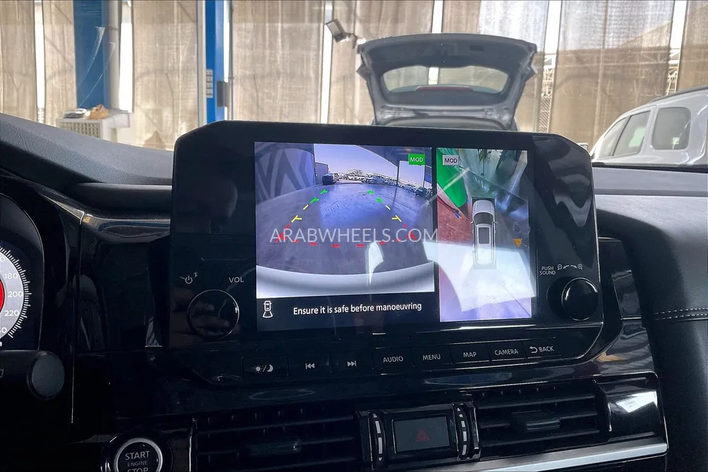 Nissan Pathfinder 2022 for Sale in Sharjah Image-17