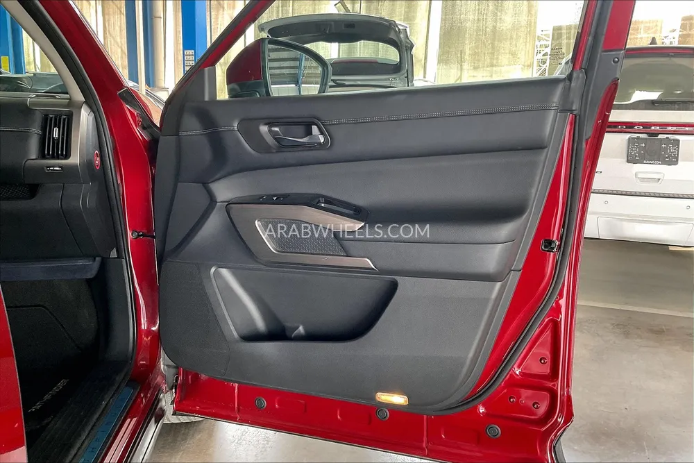 Nissan Pathfinder 2022 for Sale in Sharjah Image-19