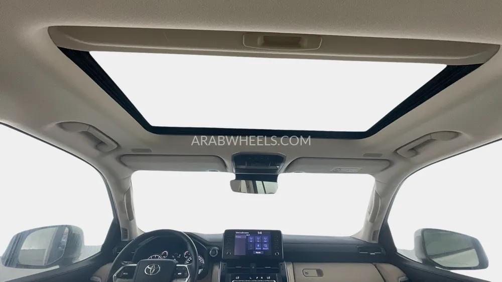 Toyota Land Cruiser 2024 for Sale in Dubai Image-19