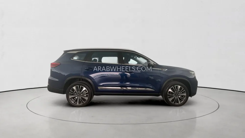 Chery Tiggo 8 Pro Max 2025 for Sale in Sharjah Image-8