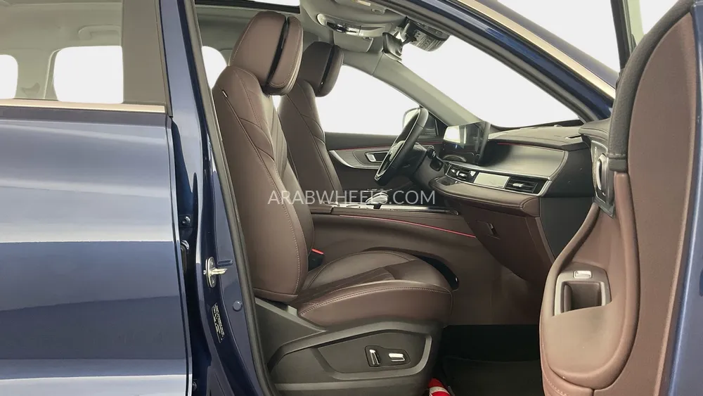 Chery Tiggo 8 Pro Max 2025 for Sale in Sharjah Image-12