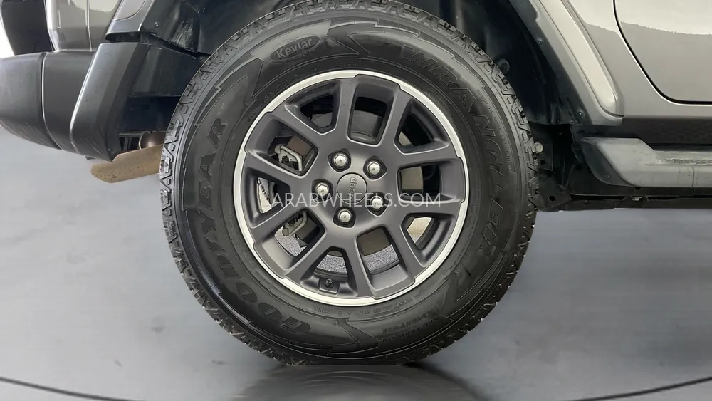 جيب رانجلر 2021 for Sale in الشارقة Image-9