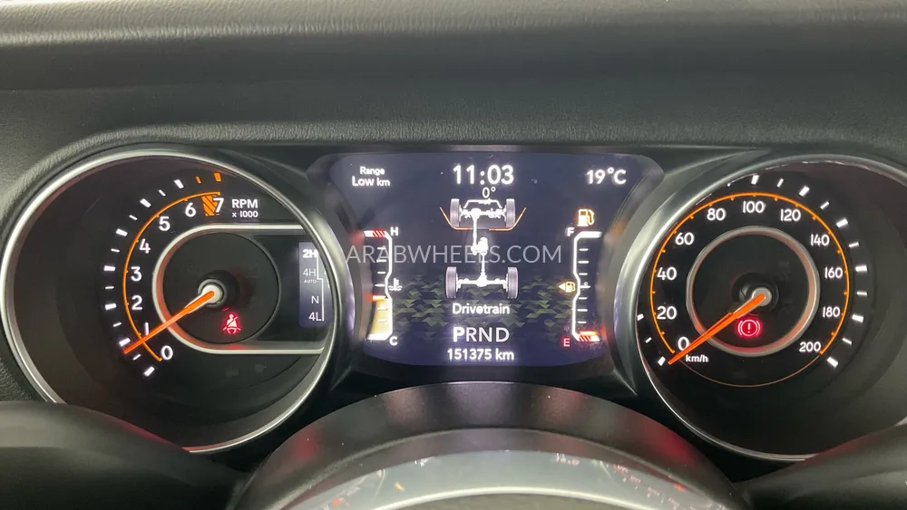 جيب رانجلر 2021 for Sale in الشارقة Image-11