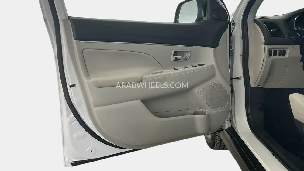 Mitsubishi ASX 2020 for Sale in Dubai Image-18