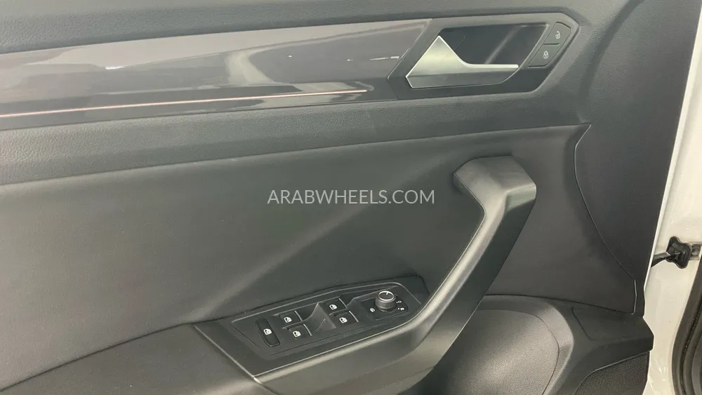 Volkswagen T Roc 2021 for Sale in Dubai Image-31