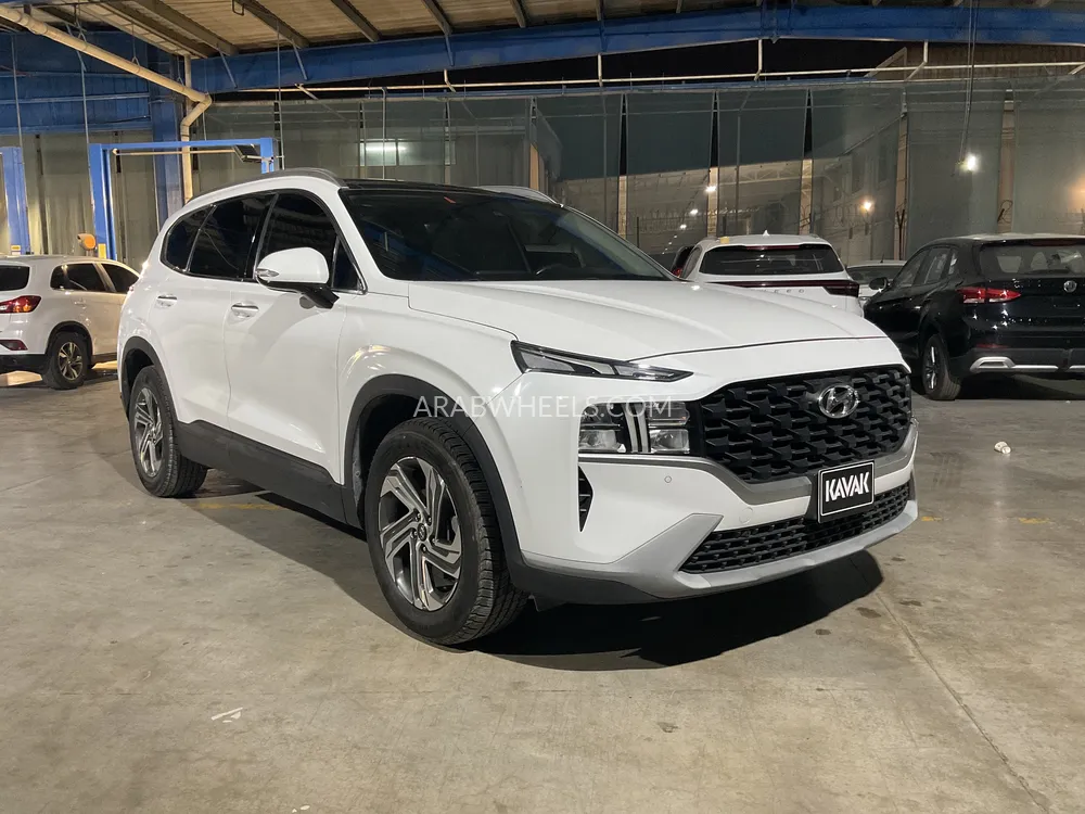 هيونداي سانتا في 2021 for Sale in الشارقة Image-3
