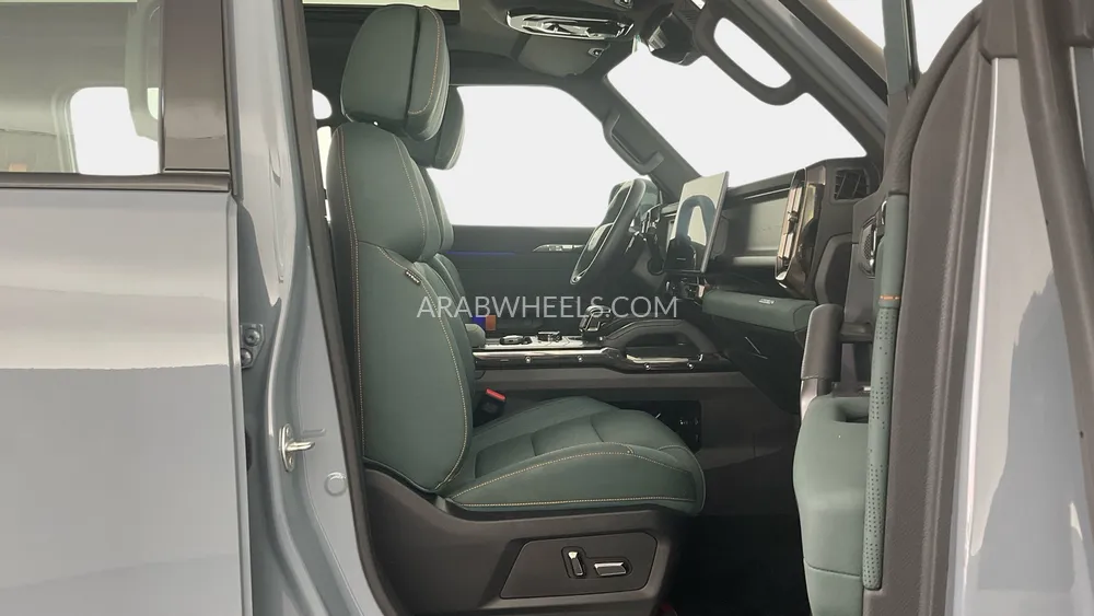 Jetour T2 2025 for Sale in Dubai Image-12