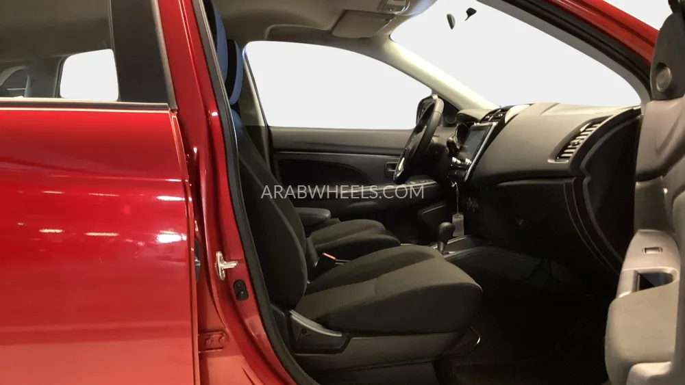 Mitsubishi ASX 2024 for Sale in Sharjah Image-26