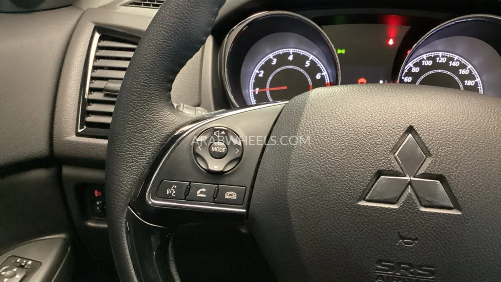 Mitsubishi ASX 2024 for Sale in Sharjah Image-27