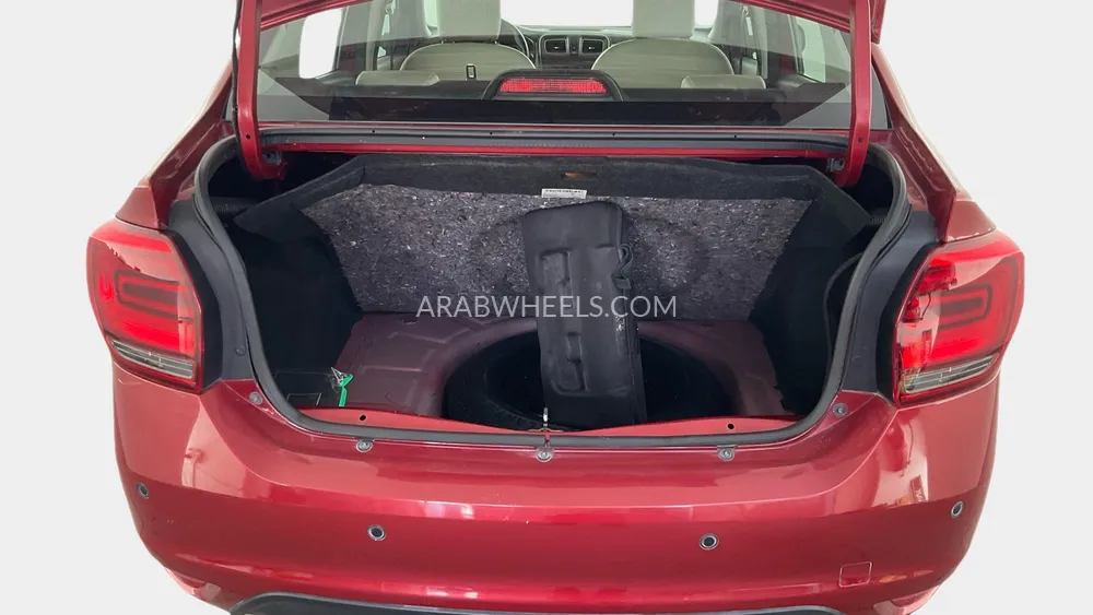 Renault Symbol 2021 for Sale in Sharjah Image-13